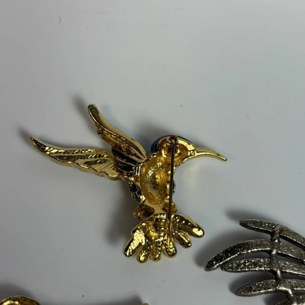 Brooch Lot Hummingbirds Vintage Silver Tone Green Painted Gold Tone‎ 2 inch